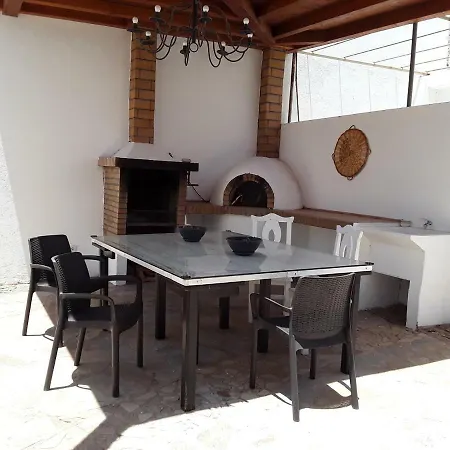 Arecas Mansion Villa